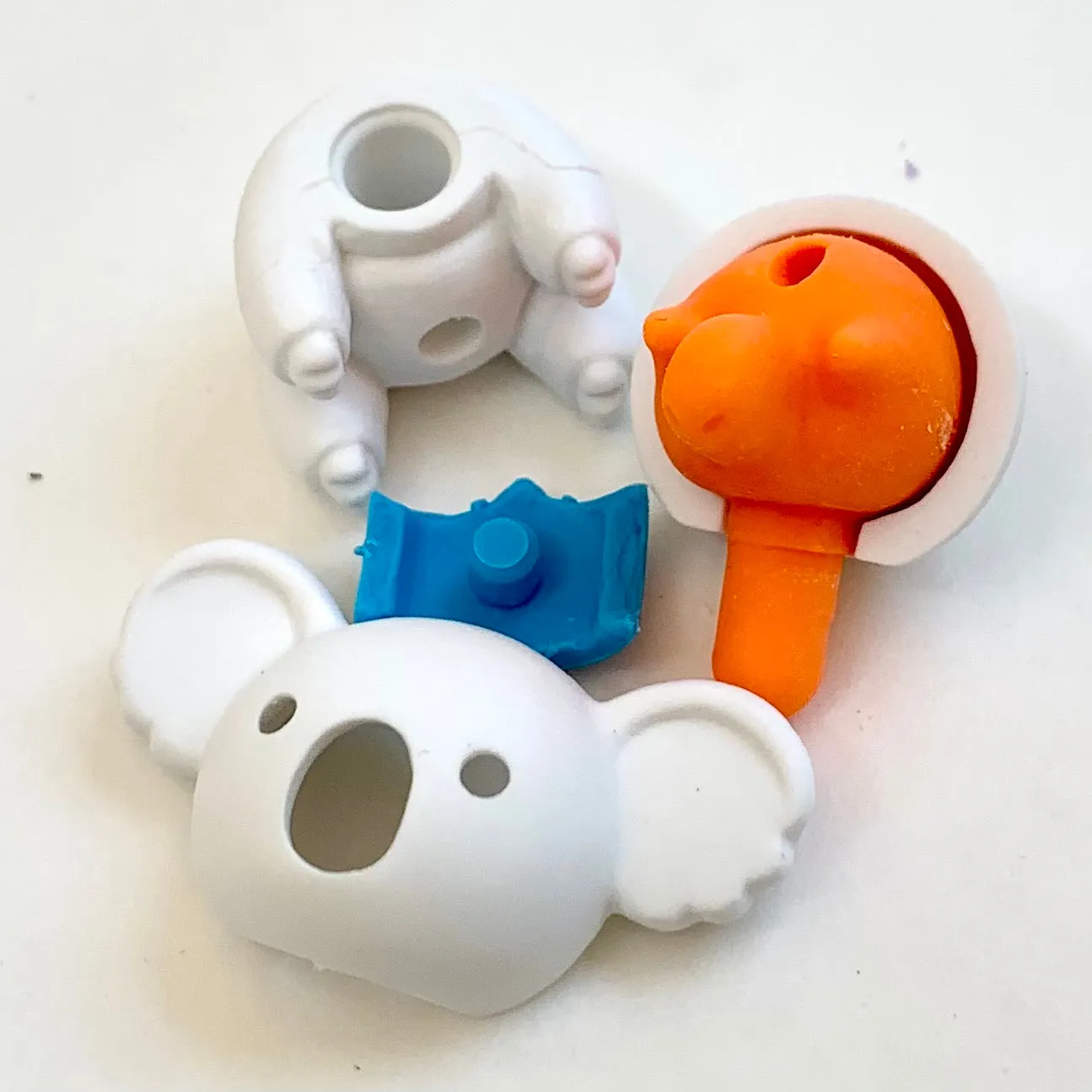 38460 Iwako Colorz Koala -12 sets of 5 Erasers