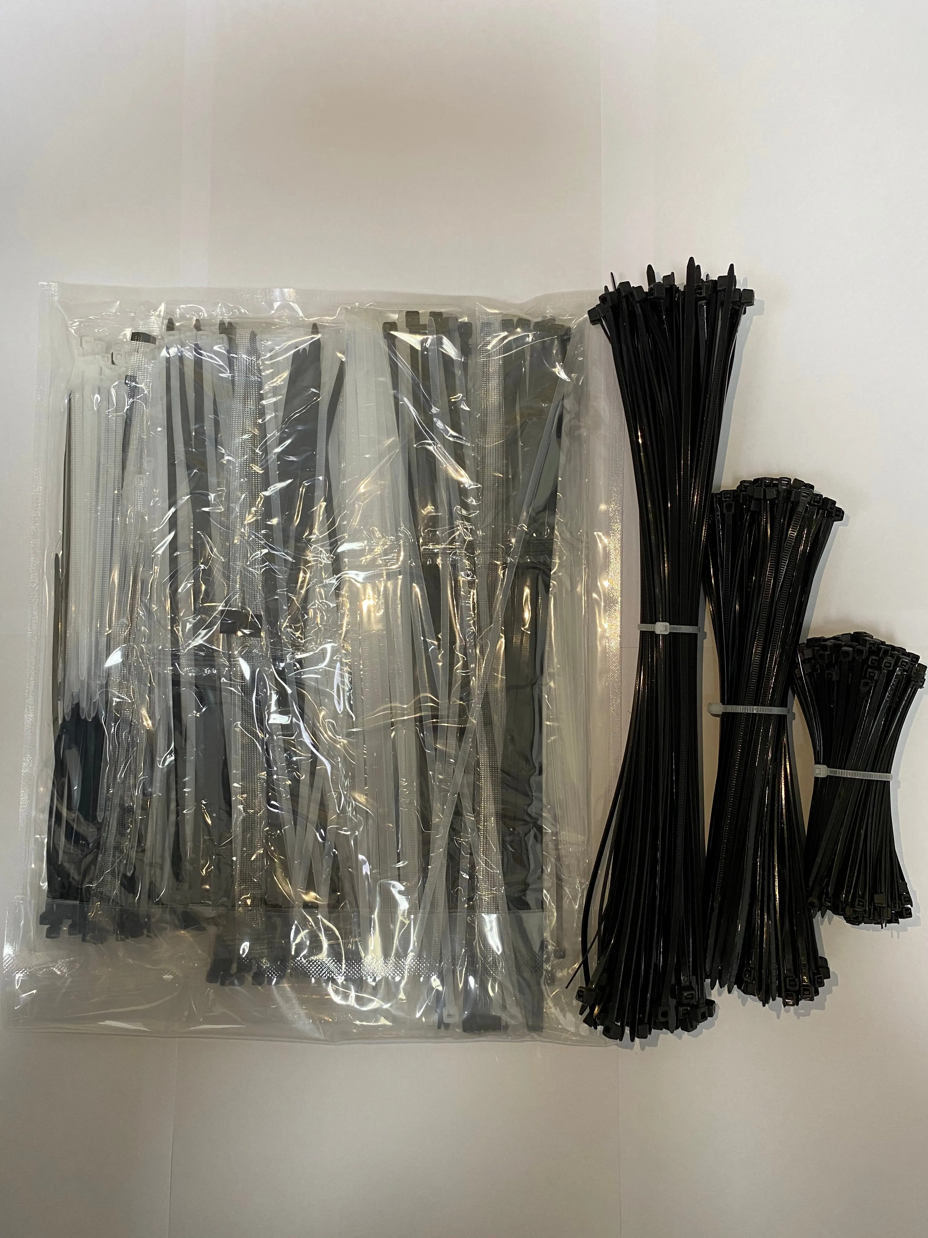 Alevezties Cable Ties,500x  Zip Ties,Self-Locking Cable Ties