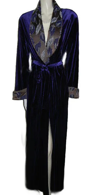 NEW GORGEOUS DIAMOND TEA LUXURIOUS WRAP-STYLE VELVET VELOUR ROBE IN AMETHYST WITH FLORAL & LEAVES BROCADE COLLAR & CUFFS - SIZE LARGE